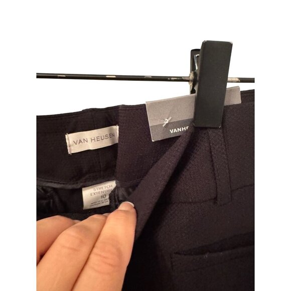 NWT ladies Van Heusen super stretch size 10 black pants - Picture 2 of 4